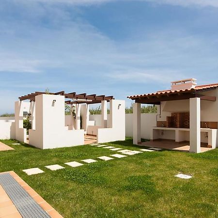 Casa Sardinha - Praia E Piscina - T2 Ferrel  Esterno foto